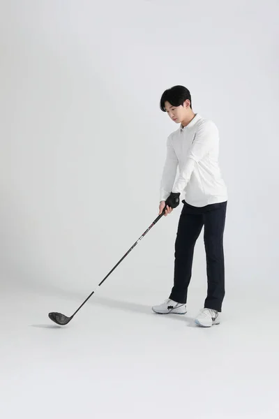 Giocatore Golf Asiatica Coreano Uomo Con Golf Club Studio — Foto Stock