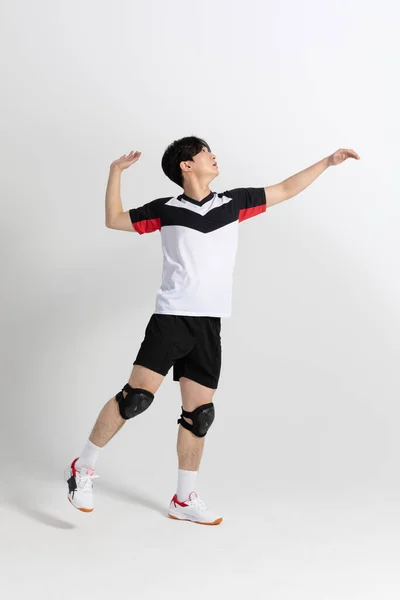 Volleyballspieler Asiatisch Koreanischer Mann Mit Dorn Spitzen Angriffsbewegungen — Stockfoto