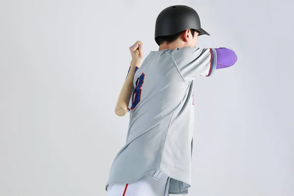 Бейсболист Азиатский Кореец Битой — стоковое фото