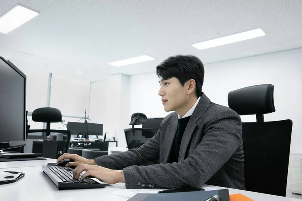 Conceito Negócio Asiático Coreano Velho Jovem Dois Homens Diferentes Gerações — Fotografia de Stock