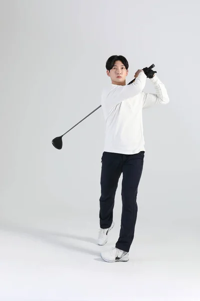 Jugador Deportes Golf Hombre Coreano Asiático Con Club Golf Estudio —  Fotos de Stock