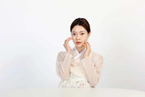Asiatique Coréen Jeune Femme Portant Hanbok Coréen Vêtements Traditionnels Concept — Photo