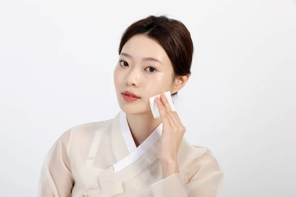 Asiático Coreano Jovem Mulher Vestindo Hanbok Coreano Roupas Tradicionais Conceito — Fotografia de Stock