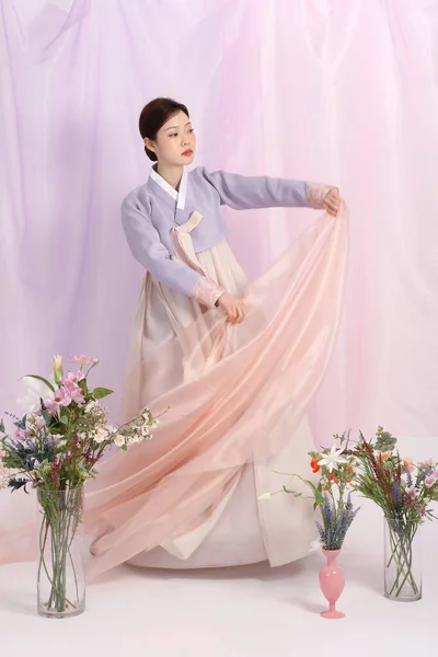 Wiosenne Piękno Koncepcji Piękne Koreańskie Kobieta Noszenie Hanbok — Zdjęcie stockowe
