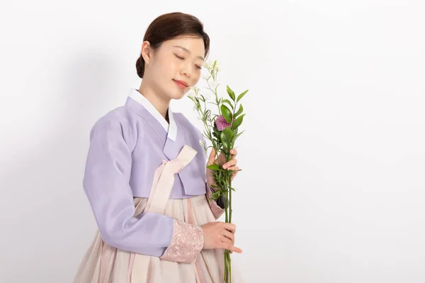 Spring Beauty Concept Beautiful Korean Woman Wearing Hanbok Flowers — стоковое фото