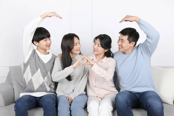 Asian Korean Family Family Photo Sitting Side Side Posing Hand — Stock Photo, Image
