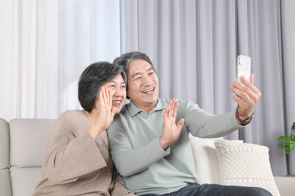 Asian Korean Family Elderly Couple Having Video Call — Fotografia de Stock