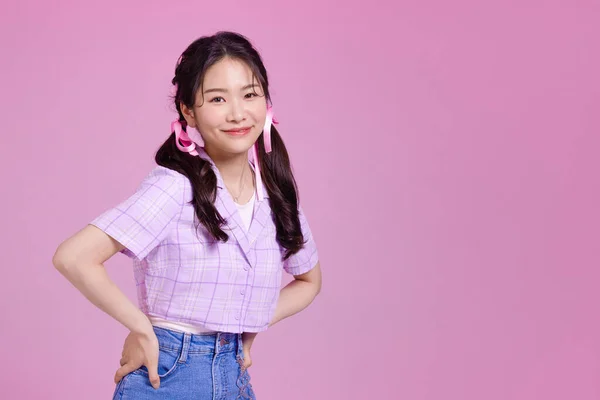 Generation Asiatisch Koreanische Hipster Influencerin Lächelndes Gesicht — Stockfoto