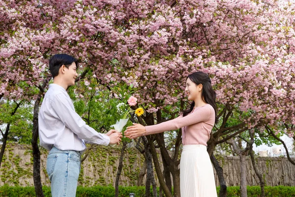 Korean Asian Couple Enjoying Spring Date_Taking Walk —  Fotos de Stock