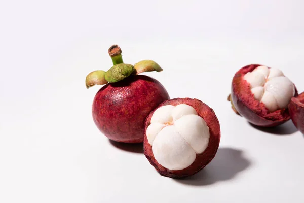 Frutas Tropicais Mangostões Fundo Estúdio — Fotografia de Stock