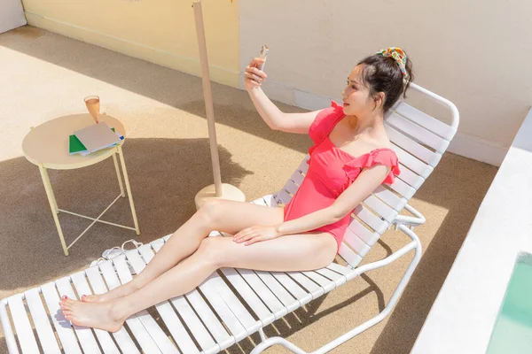 Zomervakantie Concept Korean Mooie Aziatische Jonge Vrouw Het Nemen Van — Stockfoto