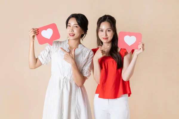 Letni Wyjazd Przyjaciółmi Koncepcja Series Koreański Piękne Azjatyckie Młode Kobiety — Zdjęcie stockowe