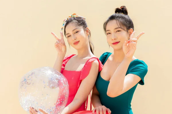 Férias Verão Viagem Com Amigos Conceito Series Korean Bela Asiático — Fotografia de Stock
