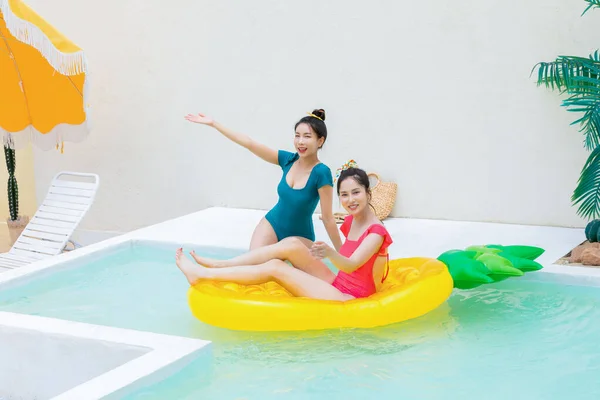 Καλοκαιρινό Ταξίδι Διακοπών Φίλους Concept Series Korean Beautiful Asian Young — Φωτογραφία Αρχείου