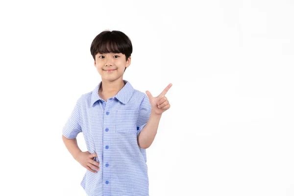 Koreanska Ung Pojke Bär Sommar Blå Halv Ärm Skjorta Vit — Stockfoto