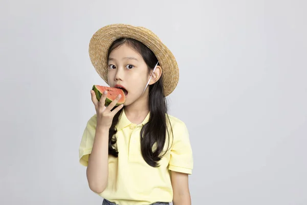 Chica Joven Coreana Que Usa Ropa Gimnasio Estudio Fondo Blanco — Foto de Stock