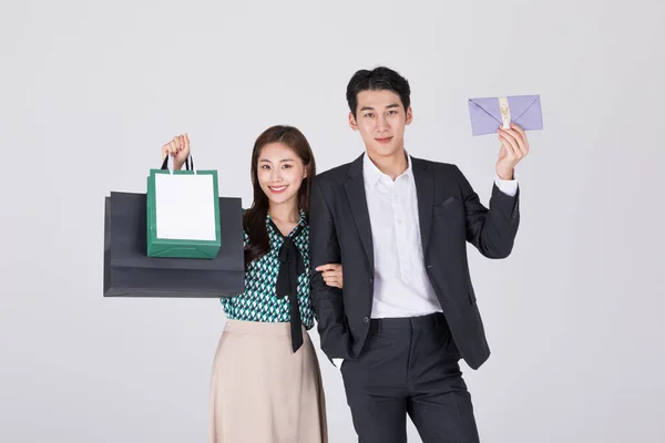 Korean Young Couple Man Woman Wearing Modern Hanbok Holding Paper — Stock Photo, Image