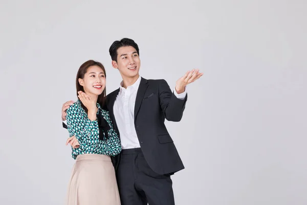 Korean Young Couple Man Woman Wearing Modern Hanbok Introducing — Stock Photo, Image