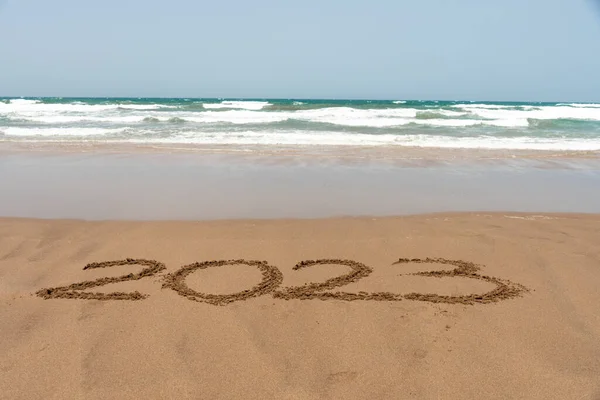 Year 2023 Written Sand Beach Sea Background — Stock Photo, Image