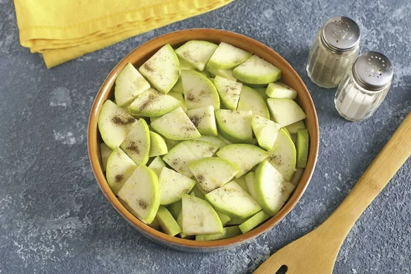 Unga Una Teglia Forno Con Olio Fondo Può Essere Cosparso — Foto Stock