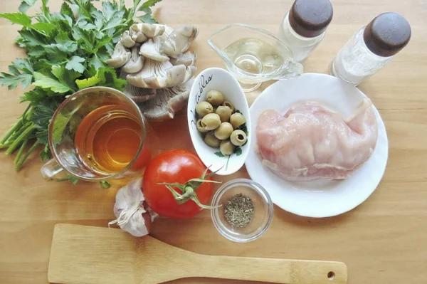 Připravte Všechny Potřebné Ingredience Pro Výrobu Kuřete Supreme — Stock fotografie