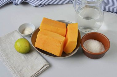 Balkabağı hazır, suyun bir kısmı kaynadı, bu normal..