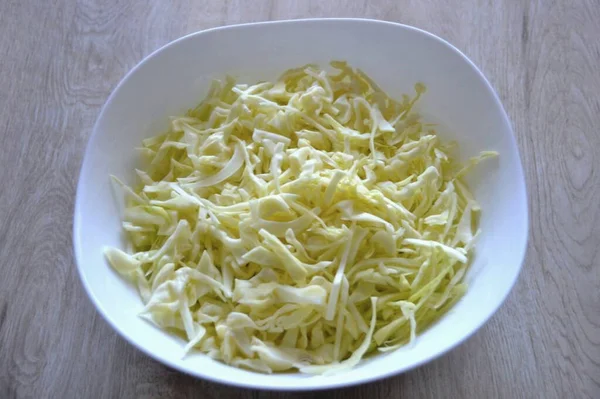 Chop Cabbage Place Plate — Stock Photo, Image