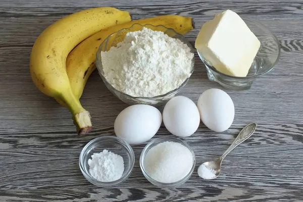 Förbered Alla Nödvändiga Ingredienser För Att Göra Banan Våfflor Multi — Stockfoto