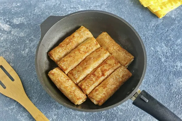 Ready Made Pancake Snack Rolls Can Frozen You Can Immediately — Stock Photo, Image