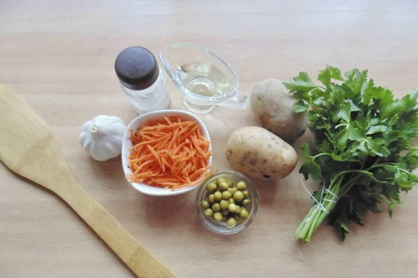 Приготуйте Всі Необхідні Інгредієнти Виготовлення Корейського Картоплі Салату Моркви — стокове фото