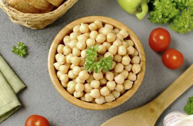 O zaman nohutları eleğe koy ve emredildiği gibi kullan. Afiyet olsun.!