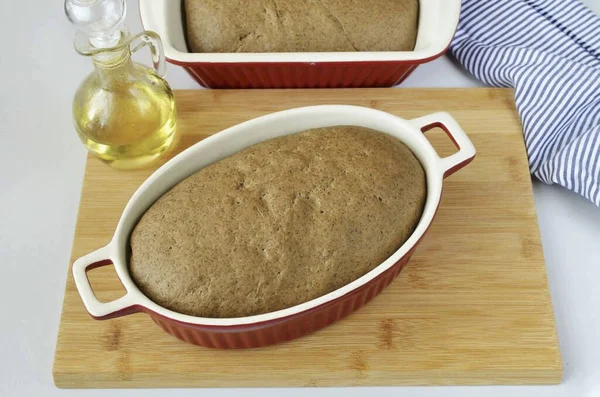 Het Deeg Goed Gegroeid Verwarm Oven Voor 180 Graden Stuur — Stockfoto