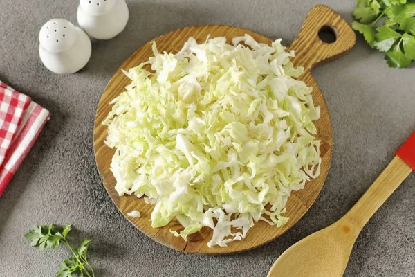 Water Boils Add Finely Chopped Cabbage — Stock Photo, Image