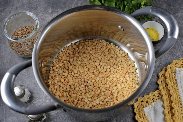 Enjuague Los Guisantes Varias Veces Cubra Con Agua Limpia Cocine — Foto de Stock