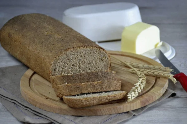 Brot Aus Vollkornmehl Erwies Sich Als Sehr Schmackhaft Aromatisch Mit — Stockfoto