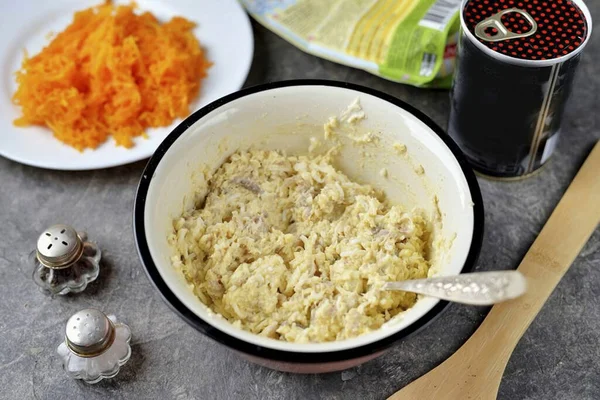 Füllung Gut Verrühren Abschmecken Etwas Salz Hinzufügen Wenn Der Hering — Stockfoto