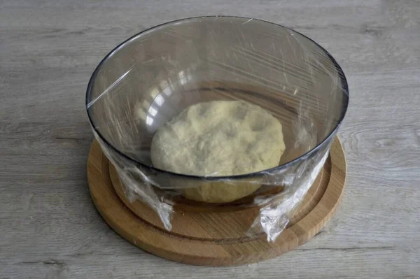 Cover Dough Cling Film Leave Form Minutes — Foto Stock