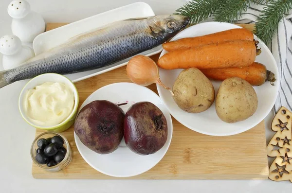 Bereid Alle Ingrediënten Die Nodig Zijn Tijgersalade Een Bontjas Voor — Stockfoto