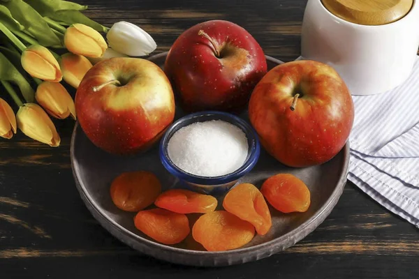 Prepare Todos Los Ingredientes Necesarios Para Preparar Las Manzanas Horno — Foto de Stock