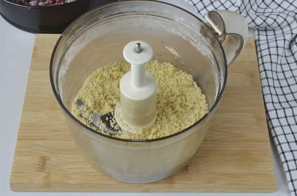 Grind All Ingredients Crumbs Appear First Crumbs Small Longer Grinding — Zdjęcie stockowe