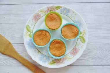 Place in the oven and bake at 160-165 degrees for 20-25 minutes.
