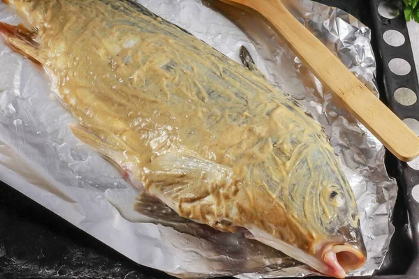 Rub Carp Both Sides Mustard Use Regular Store Bought Mustard — Stock fotografie