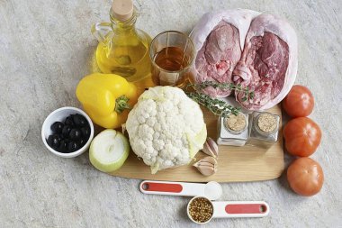 Prepare all the ingredients needed to cook the Veggie Turkey.