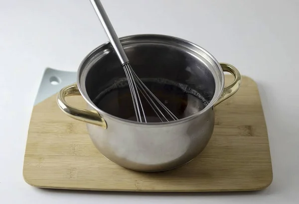 Measure Out 500 Mushroom Broth Pour Back Pot Bring Boil — стоковое фото
