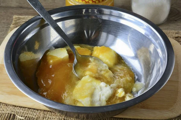 Put Butter Room Temperature Bowl Add Sugar Dough Add Honey — стоковое фото