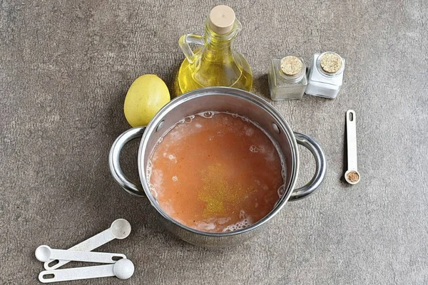 Tillsätt Torrt Vitlökspulver Paprika Och Curry — Stockfoto