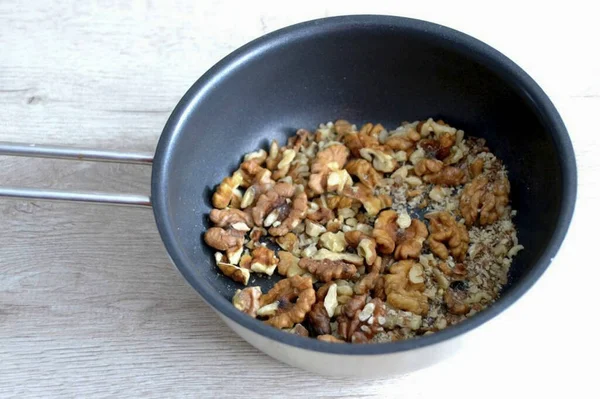 Lightly Toast Nuts — Stock Photo, Image