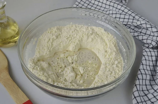 Make Hole Center Flour Pour Water Yeast Start Kneading Dough — Stock Photo, Image