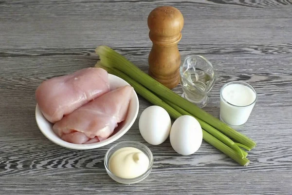 Připravte Všechny Ingredience Potřebné Výrobě Koření Celer Kuřecí Salát — Stock fotografie