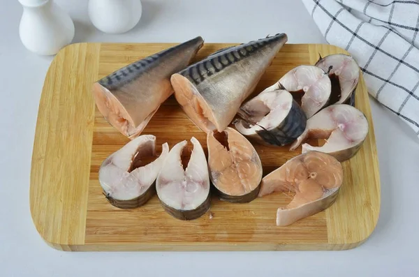 Ryby Gotowe Piękny Kolor Aromat Pewno Zadowoli Każdego Pokroić Kawałki — Zdjęcie stockowe